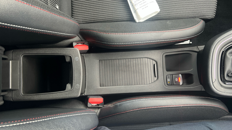 Renault Clio 1.0 TCe 90 RS Line 5dr Petrol Hatchback